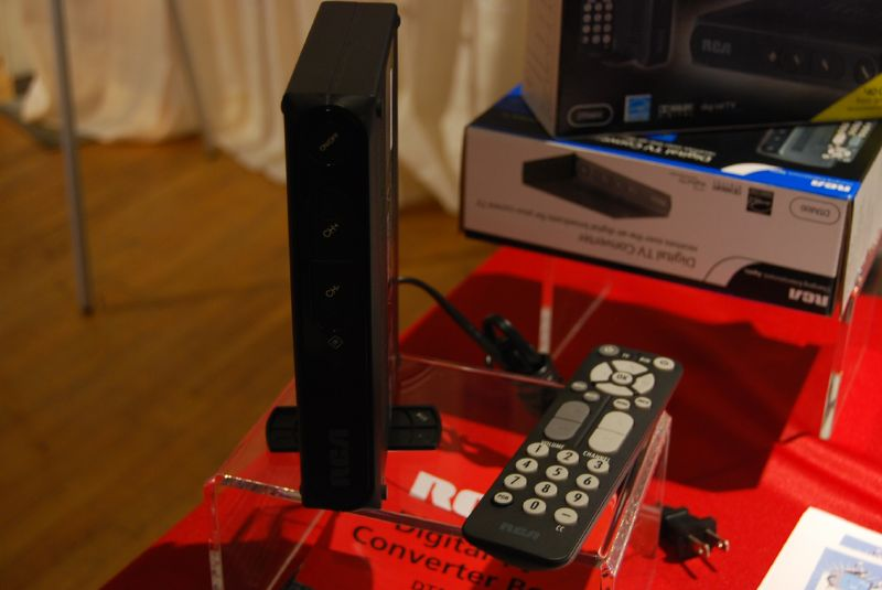 Illustration for article titled RCA DTA800 Digital Converter for Analog TVs Updated, Delayed
